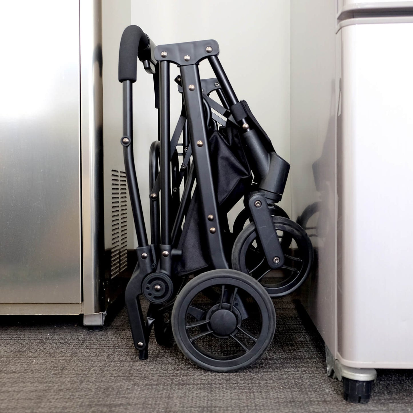 Ibiyaya Essential Travois XL Pet Stroller with Detachable Carrier